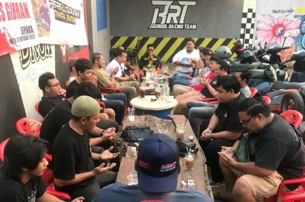 Gabung Relawan Bolone Mase, Komunitas Vespa Jepara Gelar Umbul Donga Gabung Relawan Bolone Mase, Komunitas Vespa Jepara Gelar Umbul Donga