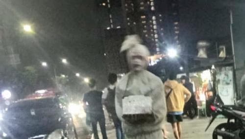 Pengemis Berkostum Kuntilanak hingga pocong Berkeliaran, Bikin Resah Warga Pengemis Berkostum Kuntilanak hingga pocong Berkeliaran, Bikin Resah Warga