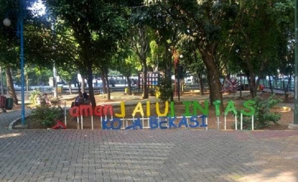Alun - Alun Bekasi : Sejarah, Fasilitas dan Wisata Sekitarnya Alun - Alun Bekasi : Sejarah, Fasilitas dan Wisata Sekitarnya