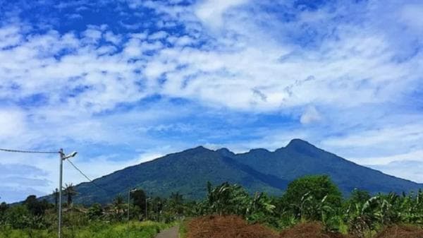 Mengintip Ritual Pesugihan di Gunung Salak, Pelaku Diminta Menikahi Jin Mengintip Ritual Pesugihan di Gunung Salak, Pelaku Diminta Menikahi Jin