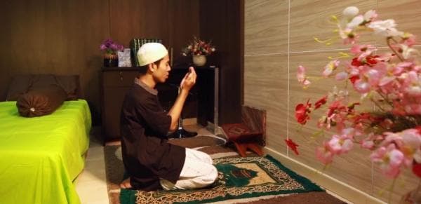 Keutamaan Sholawat Fatih Lengkap dengan Bacaannya, Yuk Amalkan agar Dapat Keberkahan Keutamaan Sholawat Fatih Lengkap dengan Bacaannya, Yuk Amalkan agar Dapat Keberkahan