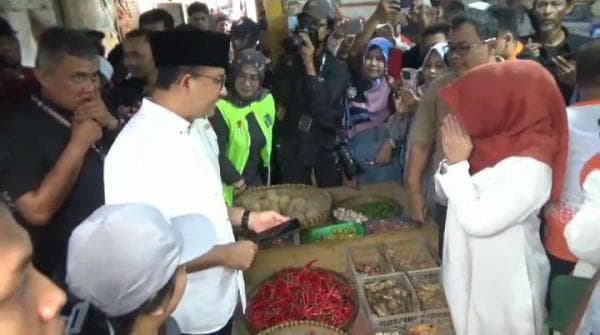 Janji Ekstrem Anies Baswedan di Hadapan Pedagang Pasar Baru Karawang, Mungkinkah Terealisasi? Janji Ekstrem Anies Baswedan di Hadapan Pedagang Pasar Baru Karawang, Mungkinkah Terealisasi?