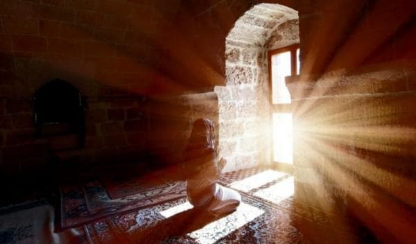 4 Wanita Mulia Ini Dijamin Masuk Surga, Nomor 3 Rela Meninggalkan Istana untuk Beriman kepada Allah 4 Wanita Mulia Ini Dijamin Masuk Surga, Nomor 3 Rela Meninggalkan Istana untuk Beriman kepada Allah