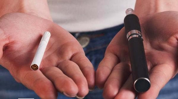 Banyak Digunakan Kalangan Remaja, Ini Penjelasan Apakah Vape Lebih Berbahaya dari Rokok Banyak Digunakan Kalangan Remaja, Ini Penjelasan Apakah Vape Lebih Berbahaya dari Rokok