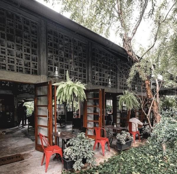 Deretan Kafe Outdoor di Bekasi yang Cocok untuk Hangout Deretan Kafe Outdoor di Bekasi yang Cocok untuk Hangout