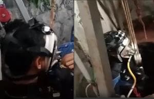 Viral Petugas Damkar Rela Nyebur Sumur untuk Selamatkan iPhone 14 Milik Warga Viral Petugas Damkar Rela Nyebur Sumur untuk Selamatkan iPhone 14 Milik Warga