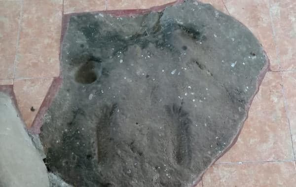 Mengenal Obyek Wisata Religi Keramat Gununggeulis Sengked Cipanas Puncak Mengenal Obyek Wisata Religi Keramat Gununggeulis Sengked Cipanas Puncak