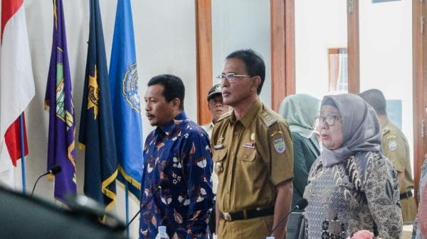 Bupati Herdiat Dukung STIKes Muhammadiyah Ciamis Jadi Universitas Bupati Herdiat Dukung STIKes Muhammadiyah Ciamis Jadi Universitas