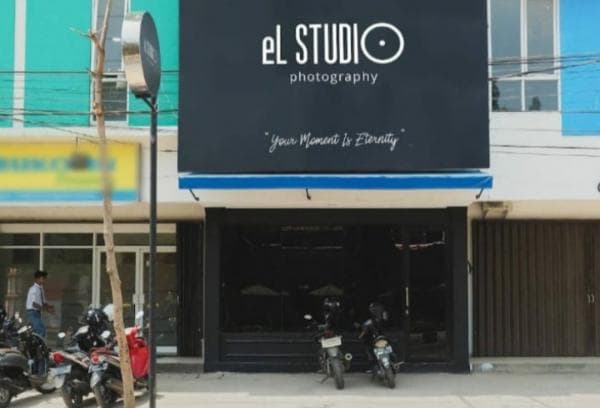 eL STUDIO: Memeriahkan Pesta Demokrasi dengan Promo Tak Biasa iNewskaranganyar - Riuh rendah kampan eL STUDIO: Memeriahkan Pesta Demokrasi dengan Promo Tak Biasa iNewskaranganyar - Riuh rendah kampan