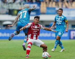 Persib Bandung Ditahan Imbang 2-2 Kontra  Persis Solo di Liga 1 2023-2024