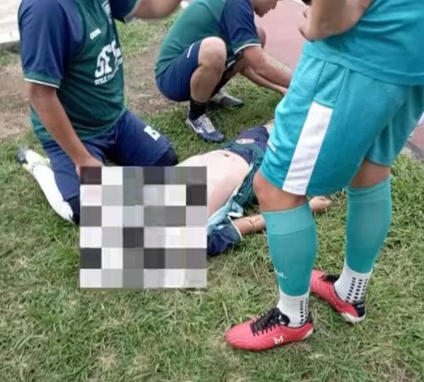 Main Bola Saat Hujan, Pria Asal Subang Tewas Tersambar Petir di Stadion Sliliwangi