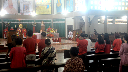 Imlek, Doakan Kedamaian Bangsa, Umat Tionghoa Gelar Misa di Gereja Katederal Atambua