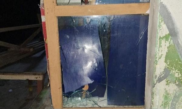 Geng Motor Mengamuk di Mekarsari Depok, Hancurkan Pintu dan Kaca Rumah Warga
