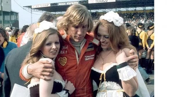 Inilah Sosok Playboy James Hunt, Pembalap Formula One yang Tiduri 5.000 Wanita, Mengaku Gila Seks Inilah Sosok Playboy James Hunt, Pembalap Formula One yang Tiduri 5.000 Wanita, Mengaku Gila Seks