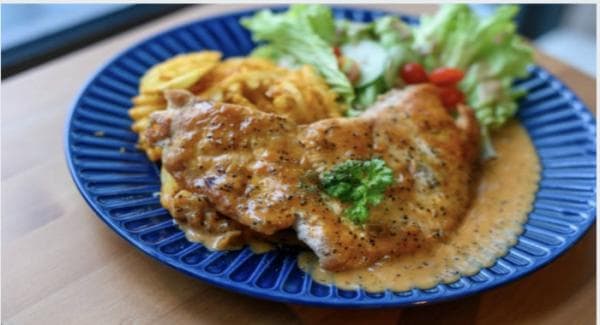 Tiga Steak Kaki Lima Viral di Bandung, Cocok untuk Makan Malam Tiga Steak Kaki Lima Viral di Bandung, Cocok untuk Makan Malam