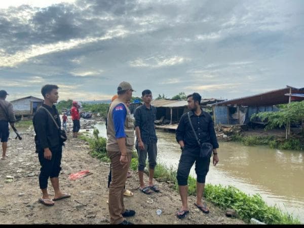 Keluarga Korban Banjir PT. LCI, Diduga Merasa di Intimidasi Oknum Perusahaan, Ini Kata PT JEL Keluarga Korban Banjir PT. LCI, Diduga Merasa di Intimidasi Oknum Perusahaan, Ini Kata PT JEL