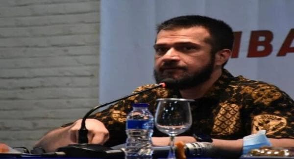 Primus Yustisio Ungguli Suara Adian Napitupulu di DPR RI Dapil Jabar V Primus Yustisio Ungguli Suara Adian Napitupulu di DPR RI Dapil Jabar V