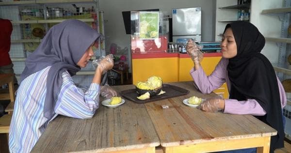 Mengintip Sensasi Menikmati Kuliner Durian Bakar Rendah Kolesterol di Warung Durian Cilegon Mengintip Sensasi Menikmati Kuliner Durian Bakar Rendah Kolesterol di Warung Durian Cilegon