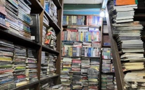 Jelajahi Jejak Literasi, 3 Toko Buku Bekas di Bandung Ini Jangan Sampai Terlewat!