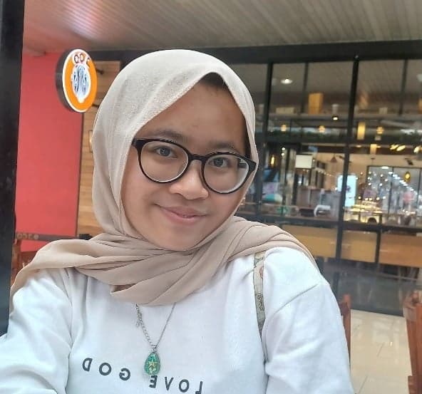 Remaja Berusia 15 Tahun Lolos Fakultas Kedokteran UI, Ini Sosok Dyah Ayu Ardhana Reswari
