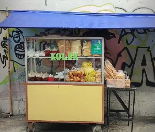 Kolak Kautamaan Istri, Tempat Legendaris untuk Berburu Takjil di Kota Bandung Kolak Kautamaan Istri, Tempat Legendaris untuk Berburu Takjil di Kota Bandung