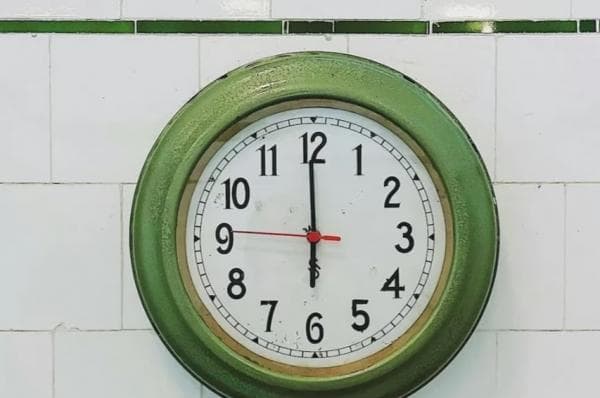 Jadwal Imsakiyah Buka Puasa dan Sholat Maghrib Hari Ini di Mojokerto dan Sekitarnya Jadwal Imsakiyah Buka Puasa dan Sholat Maghrib Hari Ini di Mojokerto dan Sekitarnya