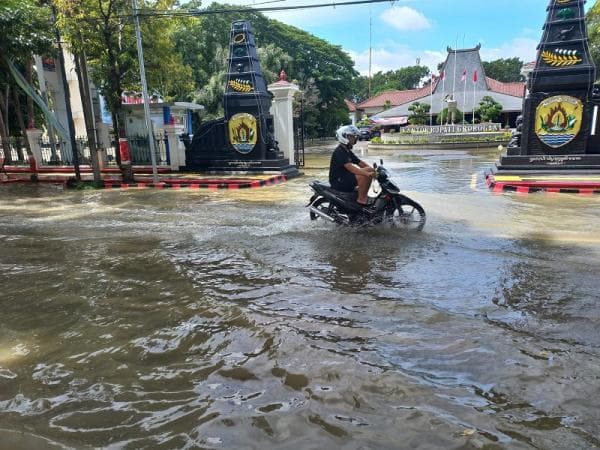 Bupati Sri : Mudah Mudahan Banjir di Grobogan Lekas Surut