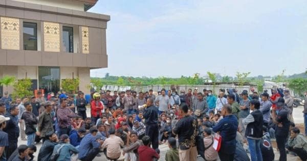 Tekad FSB Niekuba KSBSI Korwil Banten Perjuangkan Hak Korban PHK Massal PT Prima Jaya Multicon