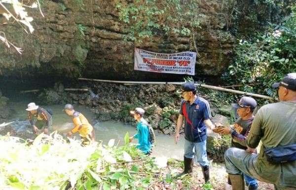 Jaga Sumber Mata Air Ngesong Wirosari, Perhutani Purwodadi Lakukan Ini Jaga Sumber Mata Air Ngesong Wirosari, Perhutani Purwodadi Lakukan Ini