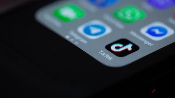 Begini Cara Simpan Foto dari TikTok ke Galeri Tanpa Posting Begini Cara Simpan Foto dari TikTok ke Galeri Tanpa Posting