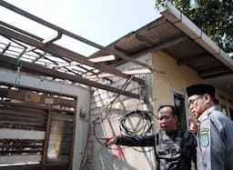 Wakil Walikota Depok Imam Budi Hartono : Rumah Rusak Akibat Bencana Alam Segera Diperbaiki