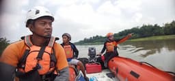 Hari Kedua, Pencarian Korban Tenggelam di Sungai Brantas Jombang Nihil