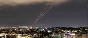 Menlu Israel Tulis Surat ke-32 Negara untuk Jatuhkan Sanksi ke Iran Menlu Israel Tulis Surat ke-32 Negara untuk Jatuhkan Sanksi ke Iran