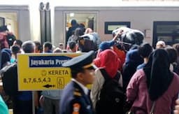 46.731 Pemudik Gunakan Kereta Kembali ke Jakarta Hari Ini