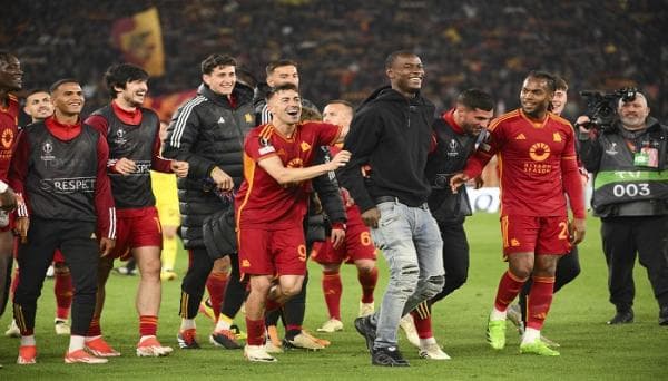 Hasil Bola Tadi Malam: AS Roma Lolos ke Semifinal Liga Europa, Liverpool Tersingkir