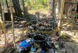 Rumah Ludes Terbakar,  Warga di Wanasalam Lebak Hanya Punya Pakaian di Badan