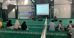 Kukuhkan Persiapan Menuju Haji, KUA Gubeng Gelar Pemantapan Manasik Haji