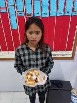 Selipkan Sabu di Roti, Perempuan Muda di Kota Probolinggo Diamankan