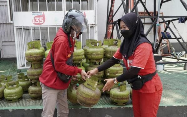 Konsumsi Melonjak, Pertamina Patra Niaga Gelontor 128.000 Tabung LPG 3 Kg di Semarang
