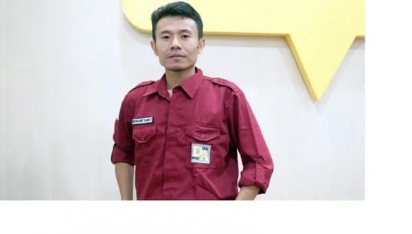 Kisah Hanif Pemuda Tuli Tembus Kuliah di UGM dan Raih Beasiswa LPDP, Sukses Dirikan Yayasan Difabel Kisah Hanif Pemuda Tuli Tembus Kuliah di UGM dan Raih Beasiswa LPDP, Sukses Dirikan Yayasan Difabel