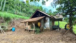 Hujan Deras Picu Pergerakan Tanah di Sodonghilir Tasikmalaya, 7 Rumah Terdampak