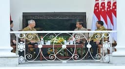 Momen Jokowi dan PM Lee Saling Kenalkan Calon Pemimpin Baru RI - Singapura