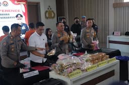 Polrestabes Surabaya Berhasil Ungkap Transaksi Narkoba Senilai Rp66 Miliar, Begini Kronologinya