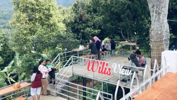 Rekomendasi 5 Cafe yang Memanjakan Mata dan Jiwa di Alam Nganjuk Rekomendasi 5 Cafe yang Memanjakan Mata dan Jiwa di Alam Nganjuk