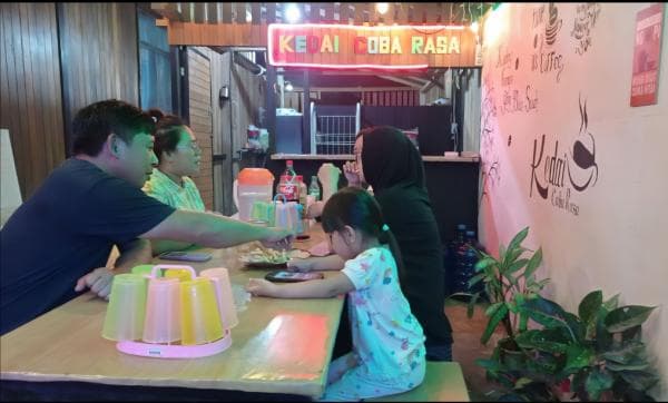 Kedai Coba Rasa, Tempat Nongkrong Kekinian Anak Muda di Pinolosian Timur