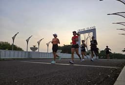 Galang Dana Bencana, PABOI Indonesia Gelar Lomba Lari Orthopedic Half Marathon di Surabaya