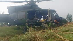 Pasukan TNI Polri Berhasil Evakuasi Jenazah Alm. Alexsander Parapak Korban Penembakan OPM