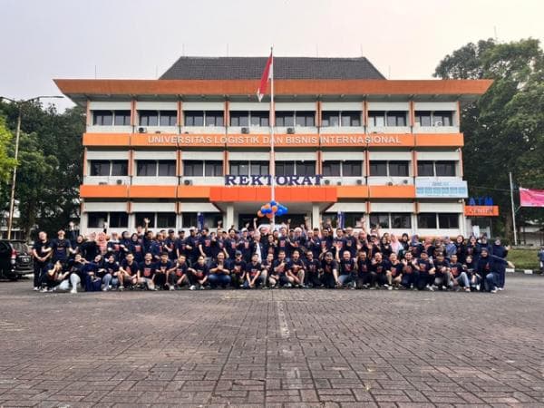 Momen Dies Natalis, ULBI Umumkan Penerimaan Beasiswa Ikatan Dinas PosIND Gelombang Dua dan Aperti Momen Dies Natalis, ULBI Umumkan Penerimaan Beasiswa Ikatan Dinas PosIND Gelombang Dua dan Aperti