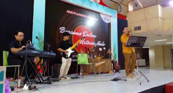 Wadahi Bakat Menyanyi, FF Production Gelar Bersama dalam Untaian Nada Wadahi Bakat Menyanyi, FF Production Gelar Bersama dalam Untaian Nada