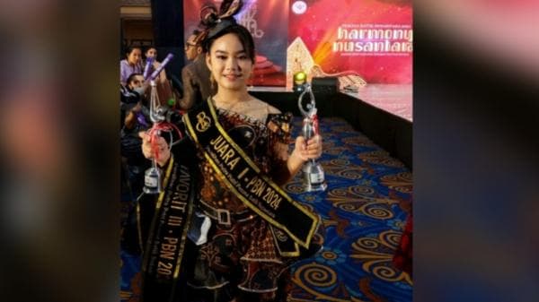 5 Putri asal Sultra Juara di Ajang Pesona Batik Nusantara 2024 5 Putri asal Sultra Juara di Ajang Pesona Batik Nusantara 2024